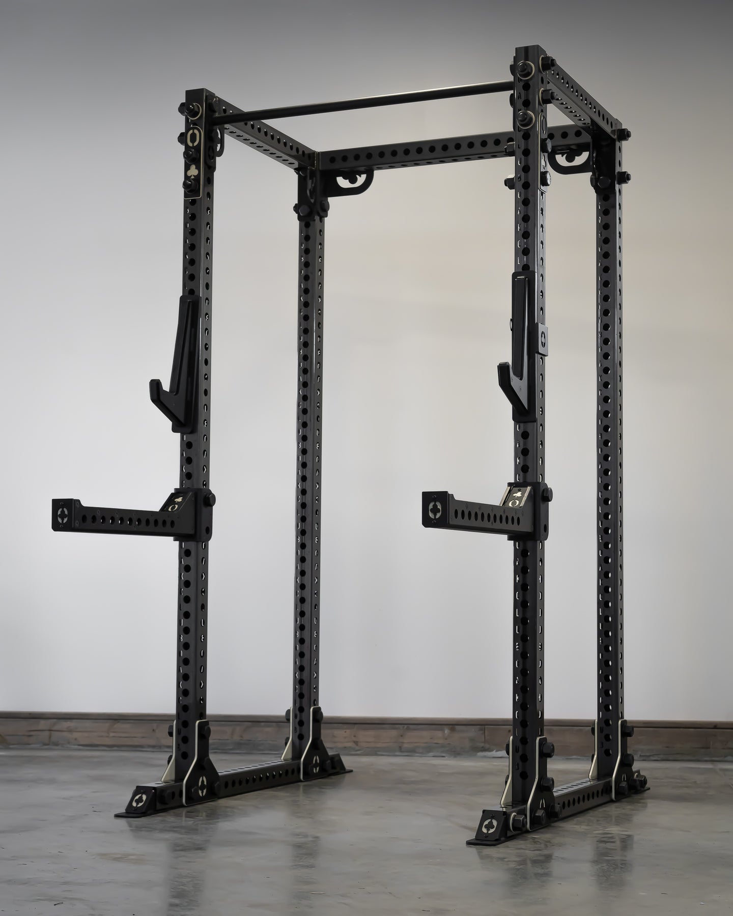 Classic Racks – Oak Club Mfg